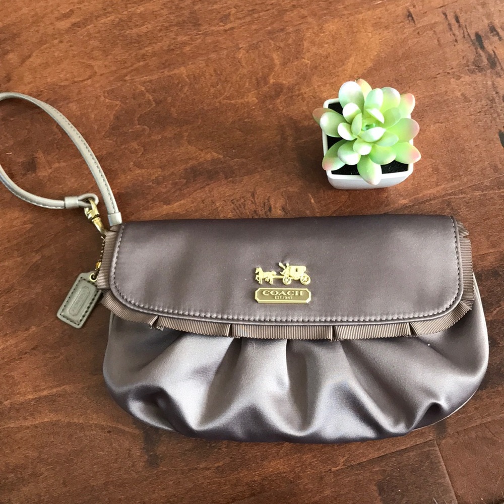 Coach Amanda Satin Large wristlet NWT